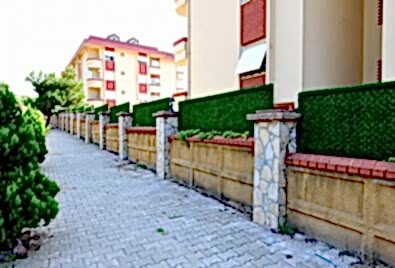 Çim Çit Duvar Kaplama Uygulaması